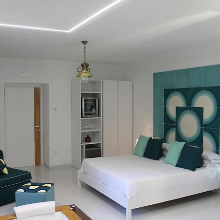 Il Melograno In Costa D'Amalfi - Romantic Experience Vietri Eksteriør billede