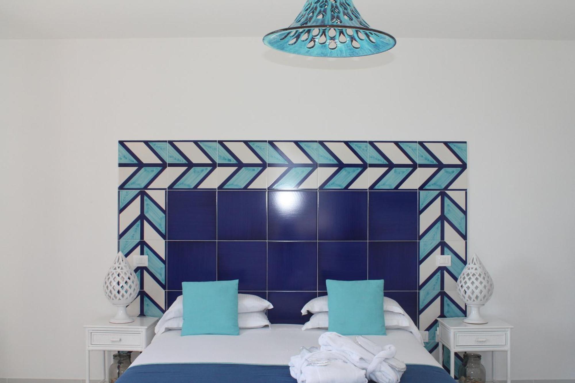 Il Melograno In Costa D'Amalfi - Romantic Experience Vietri Eksteriør billede
