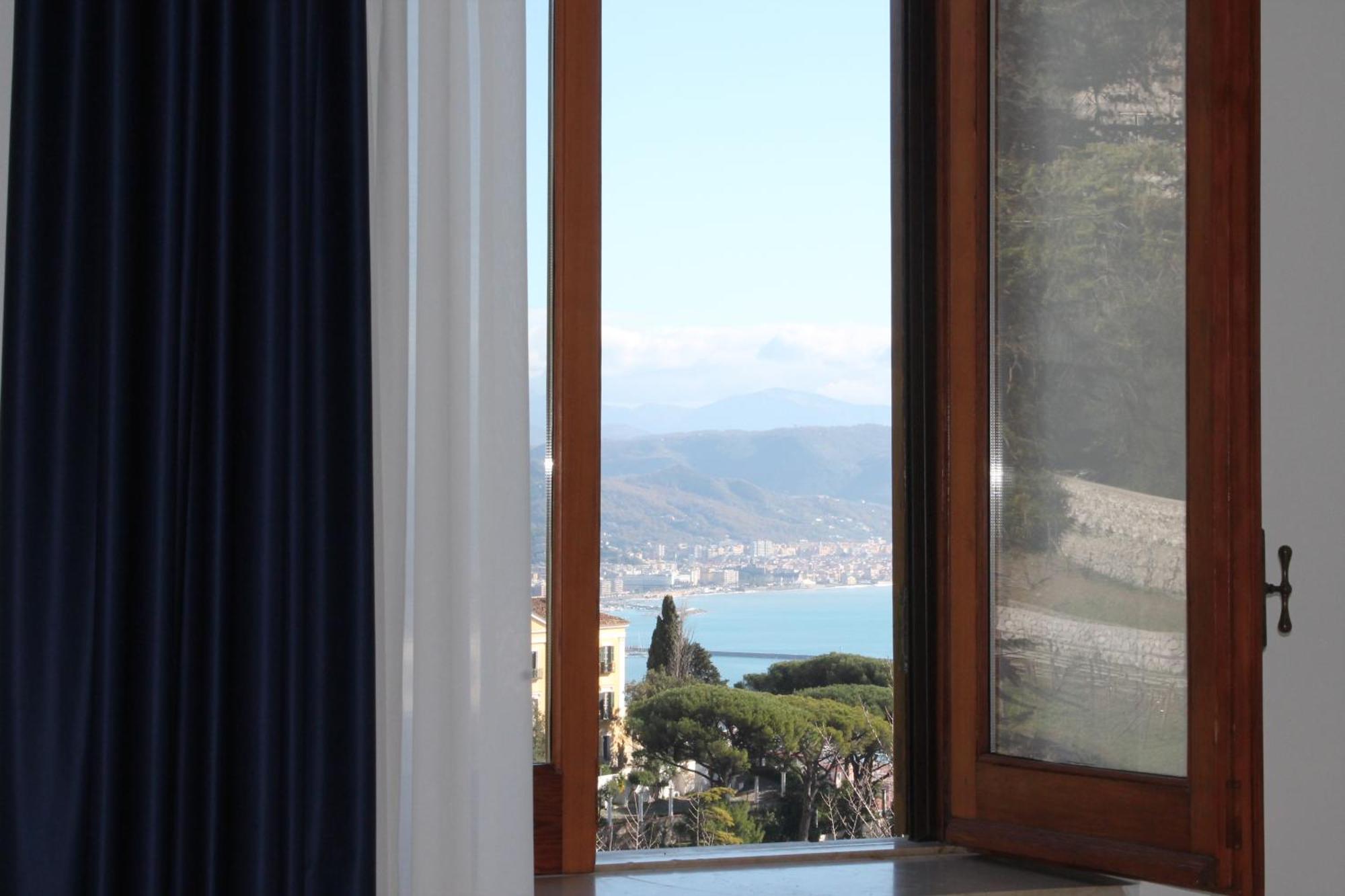 Il Melograno In Costa D'Amalfi - Romantic Experience Vietri Eksteriør billede